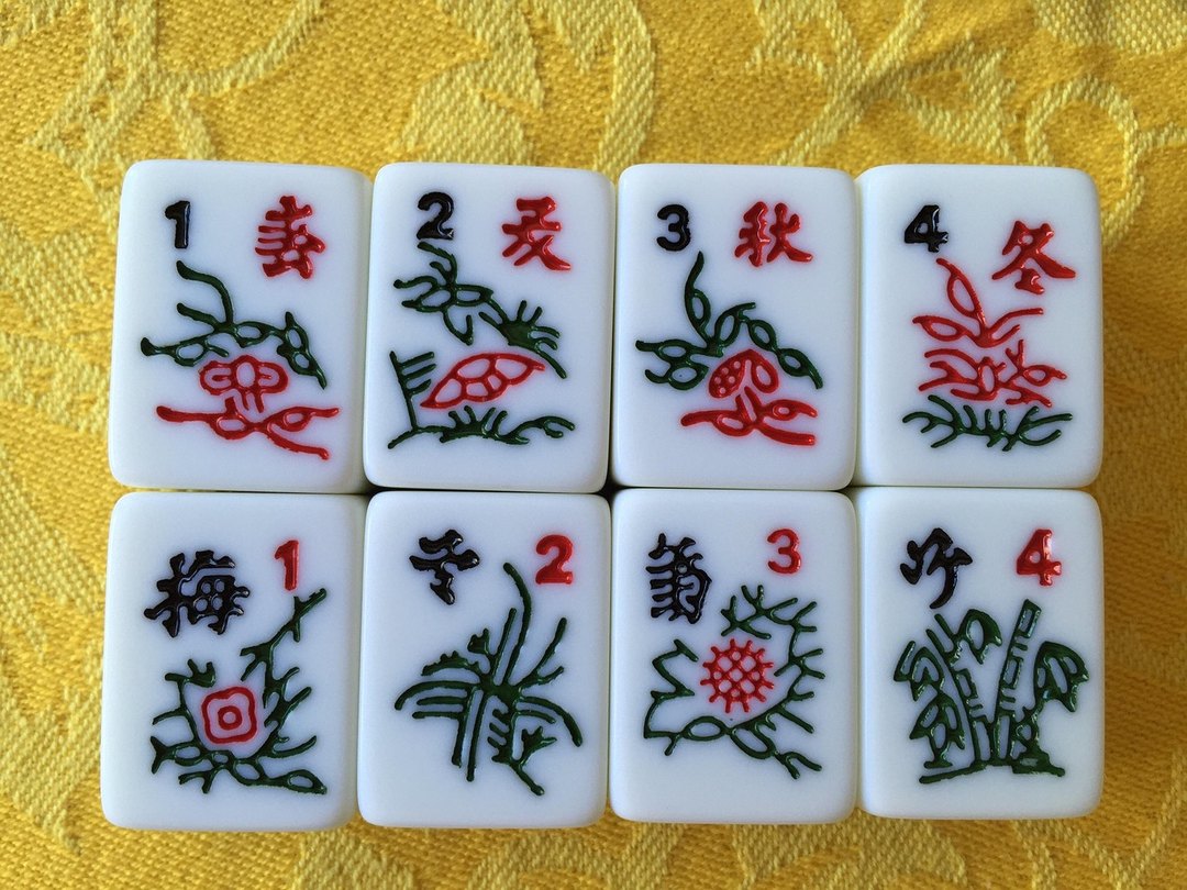 麻将桌